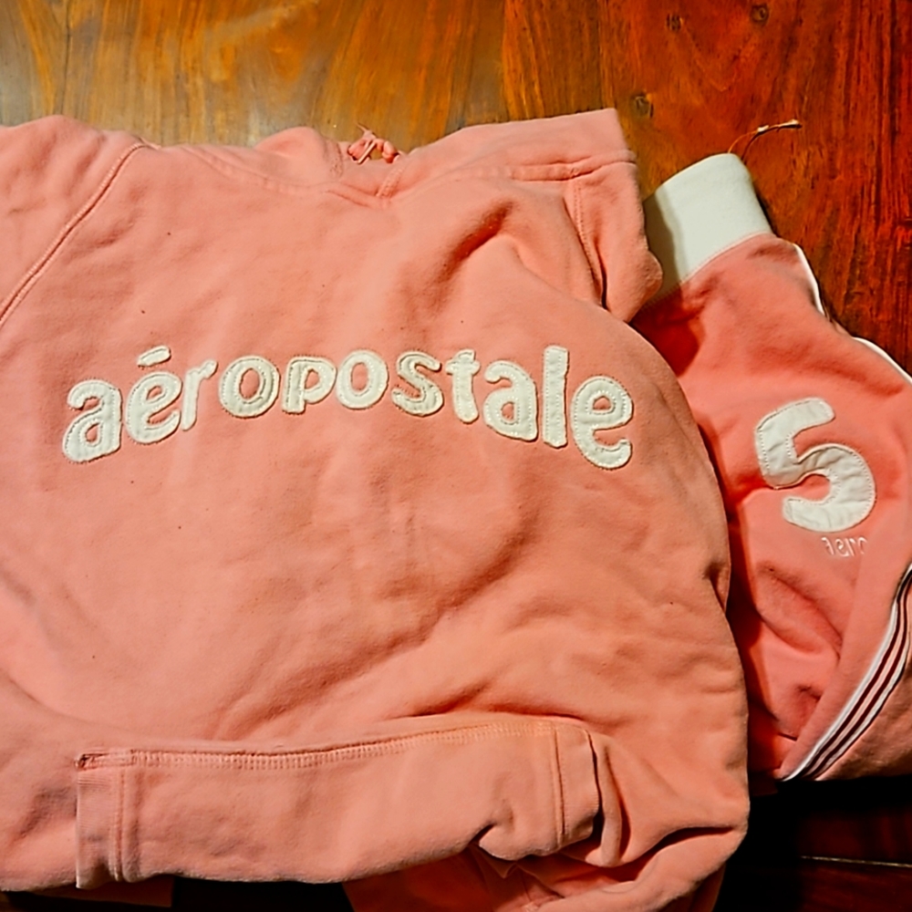 Aeropostale Pink hoodie and sweatpants